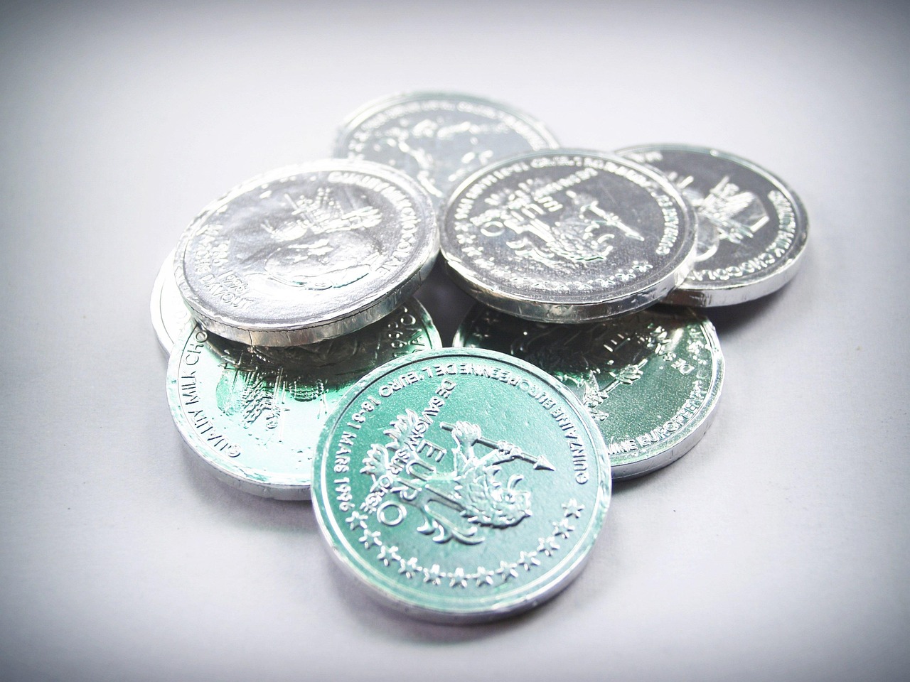 市场波动下的货币价值分析，一角硬币价格探讨
